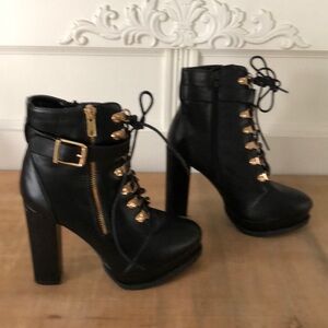 New black boots never worn